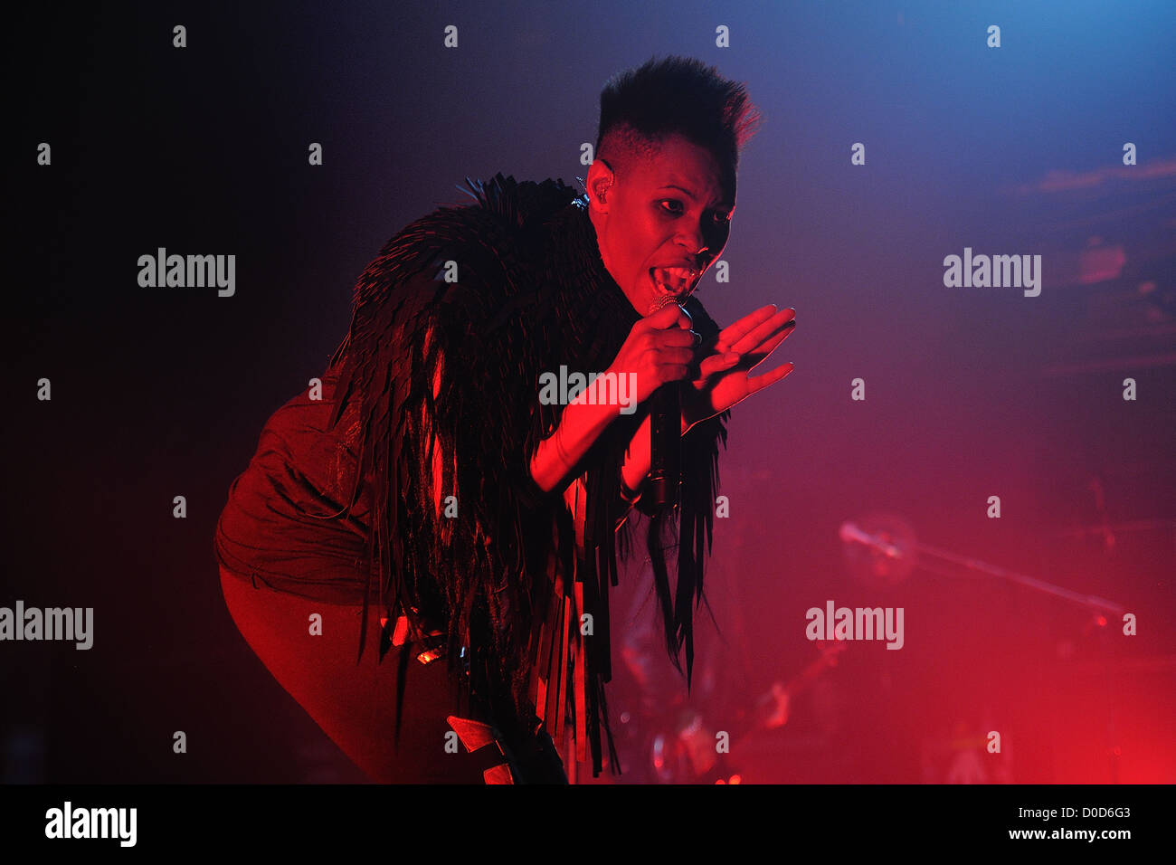 Barcellona, Spagna - Nov 9: Skunk Anansie suona presso il Razzmatazz il 9 novembre 2012 a Barcellona, Spagna. Foto Stock