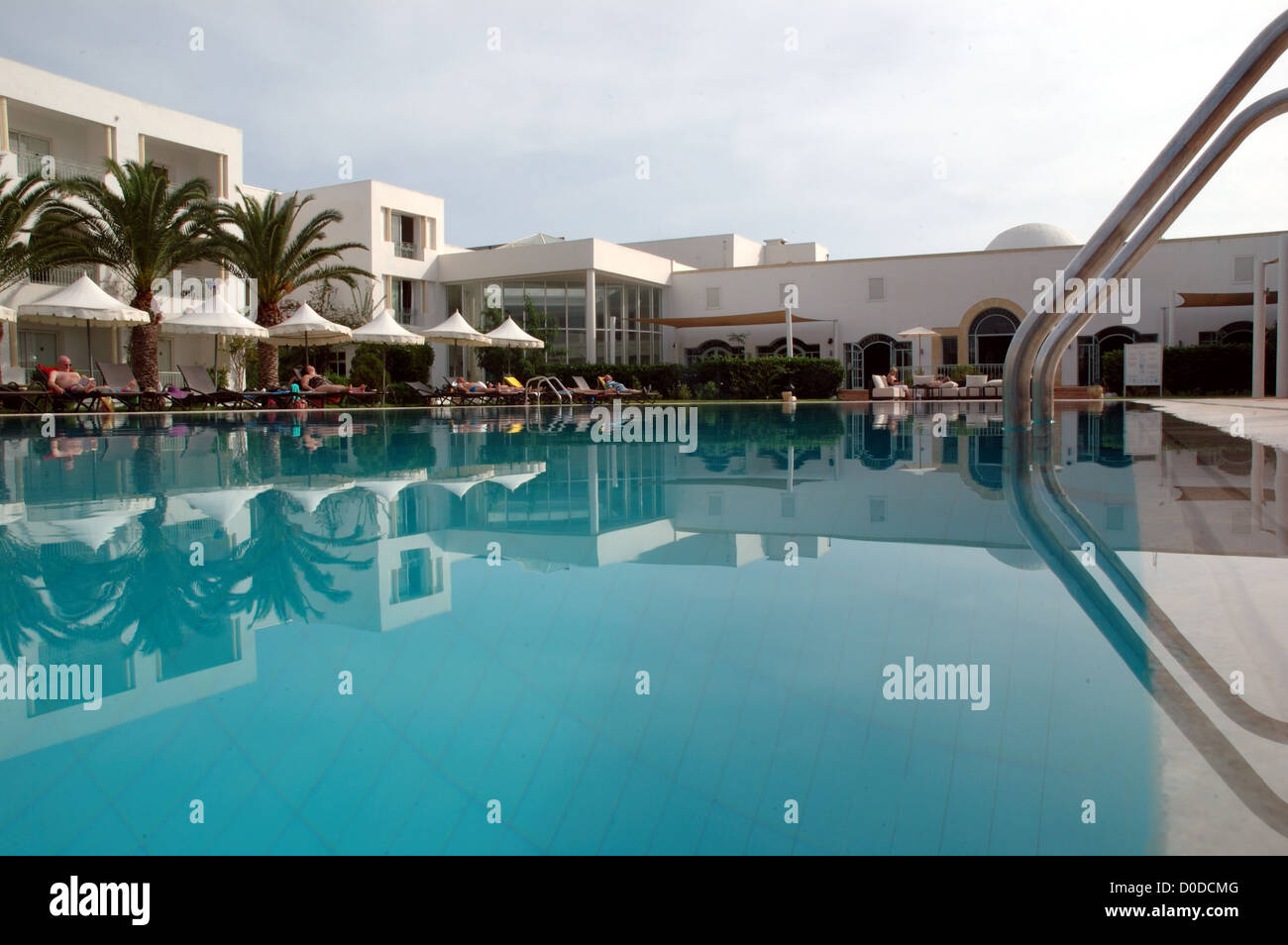 La piscina al Vincci Flora Park, Hammamet, Tunisia Foto Stock