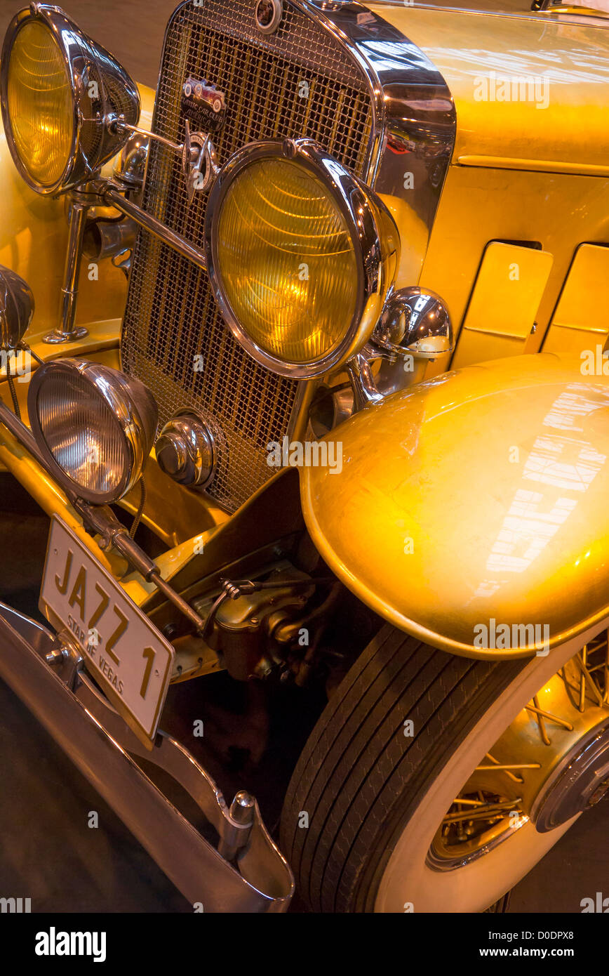 1931 Cadillac oro lasciare coperti Foto Stock