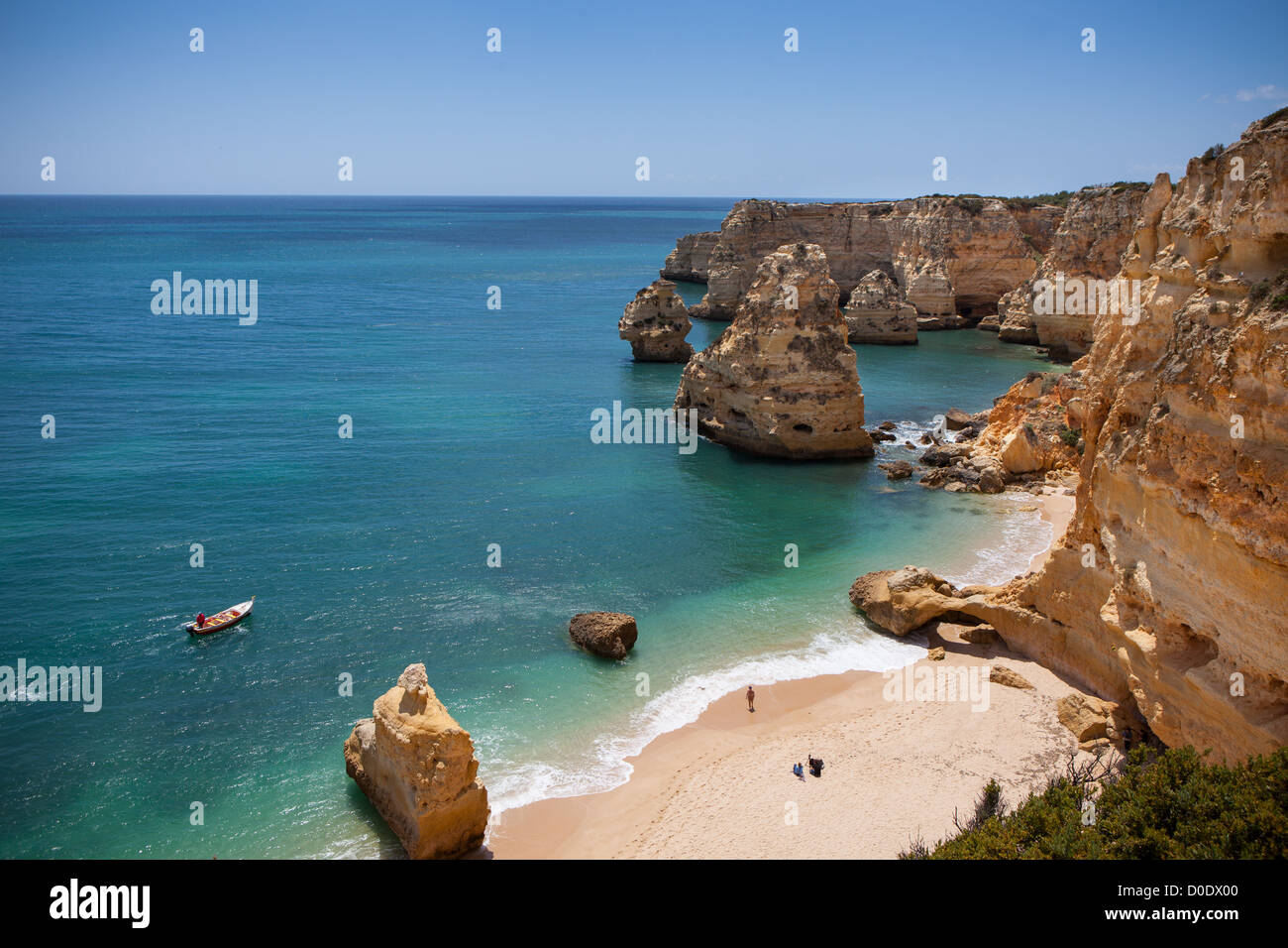 Praia da Marinha sulla spiaggia di Algarve in Portogallo Foto Stock
