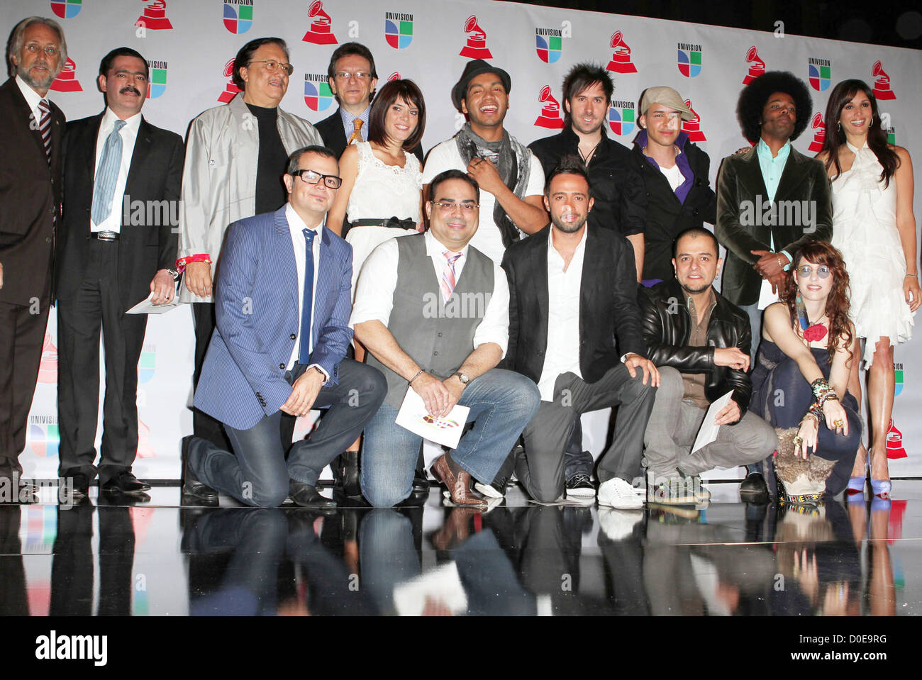 I presentatori e ospita undicesima edizione del Latin Grammy Awards nomination - tenuta ad Avalon - Conferenza Stampa di Hollywood, in California - Foto Stock