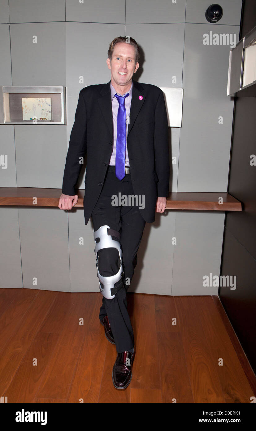 Jason Dorn (eventi nazionali Direttore per dot 429) David Yurman anteprime la sua ultima collezione maschile con DOT 429 presso la David Foto Stock