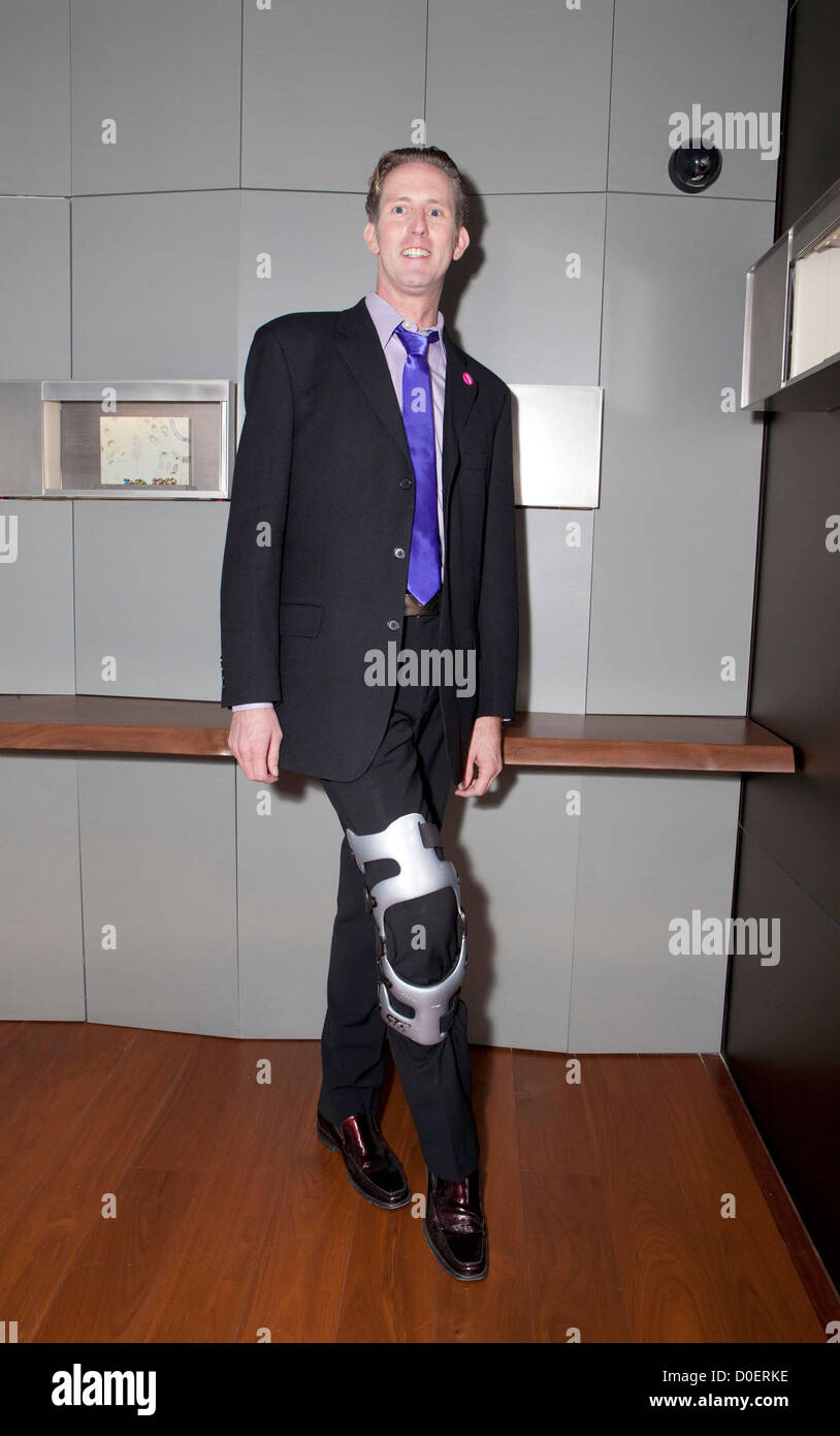 Jason Dorn (eventi nazionali Direttore per dot 429) David Yurman anteprime la sua ultima collezione maschile con DOT 429 presso la David Foto Stock