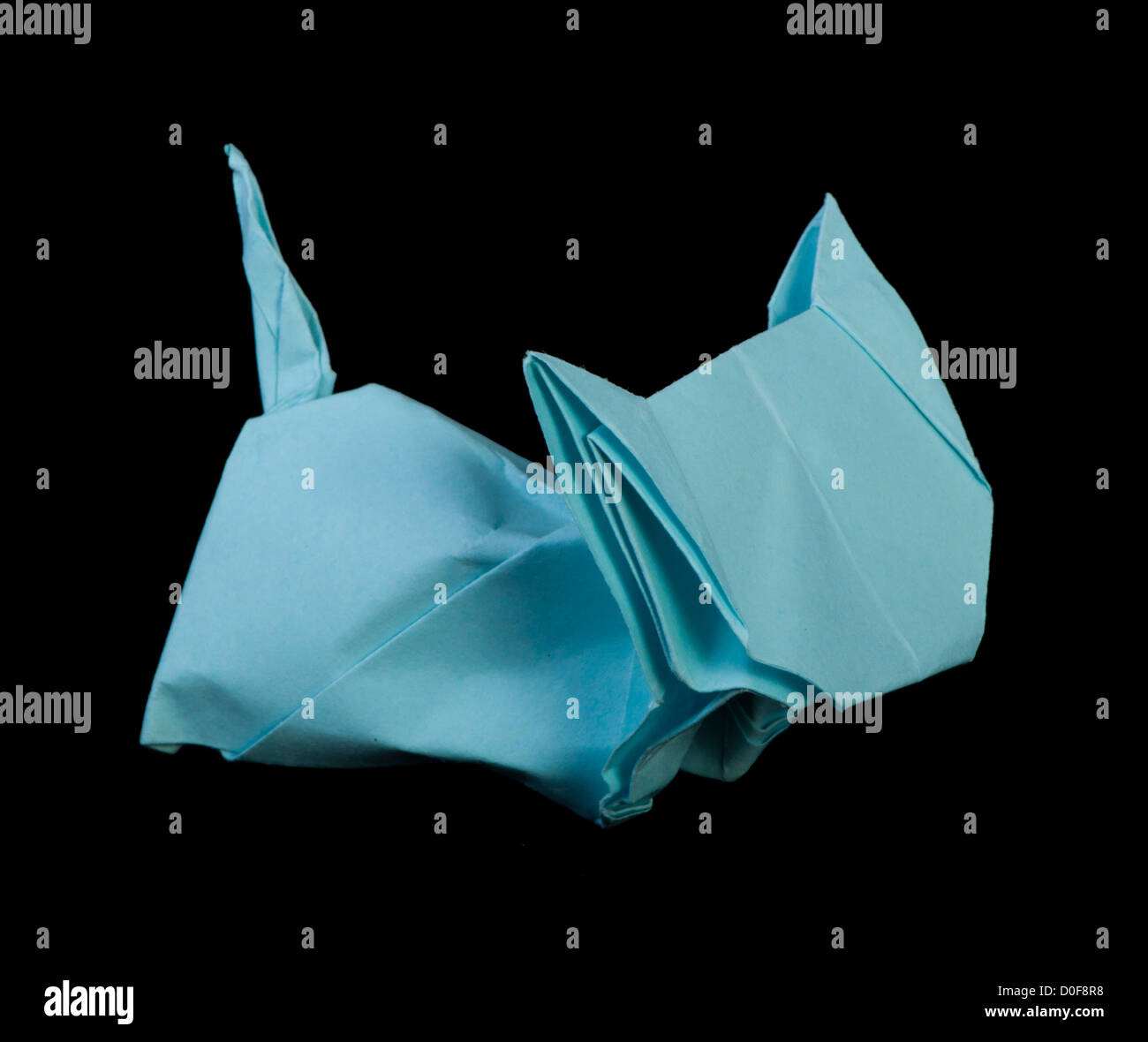 Gatto blu origami isolato Foto Stock