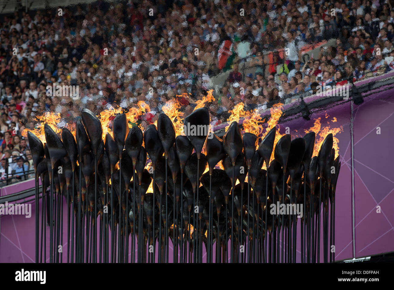 La fiamma olimpica durante le Olimpiadi estive di Londra, 2012 Foto Stock