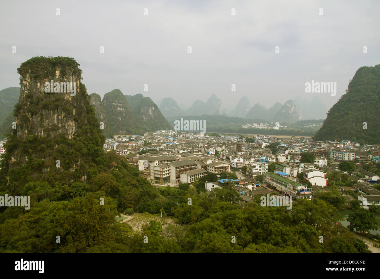 Cina Guangxi Yangshuo, vista aerea Foto Stock