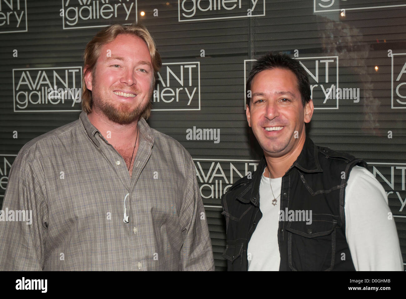 Co-Directors Hunter Carson e Alejandro Itkin per il film "oBe reale' il film in produzione e sul set all'Avant Foto Stock