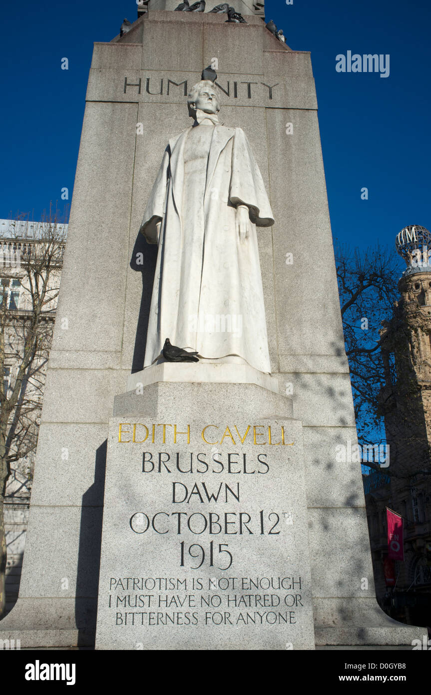 L'umanità - Edith Cavell statua in Londra Foto Stock