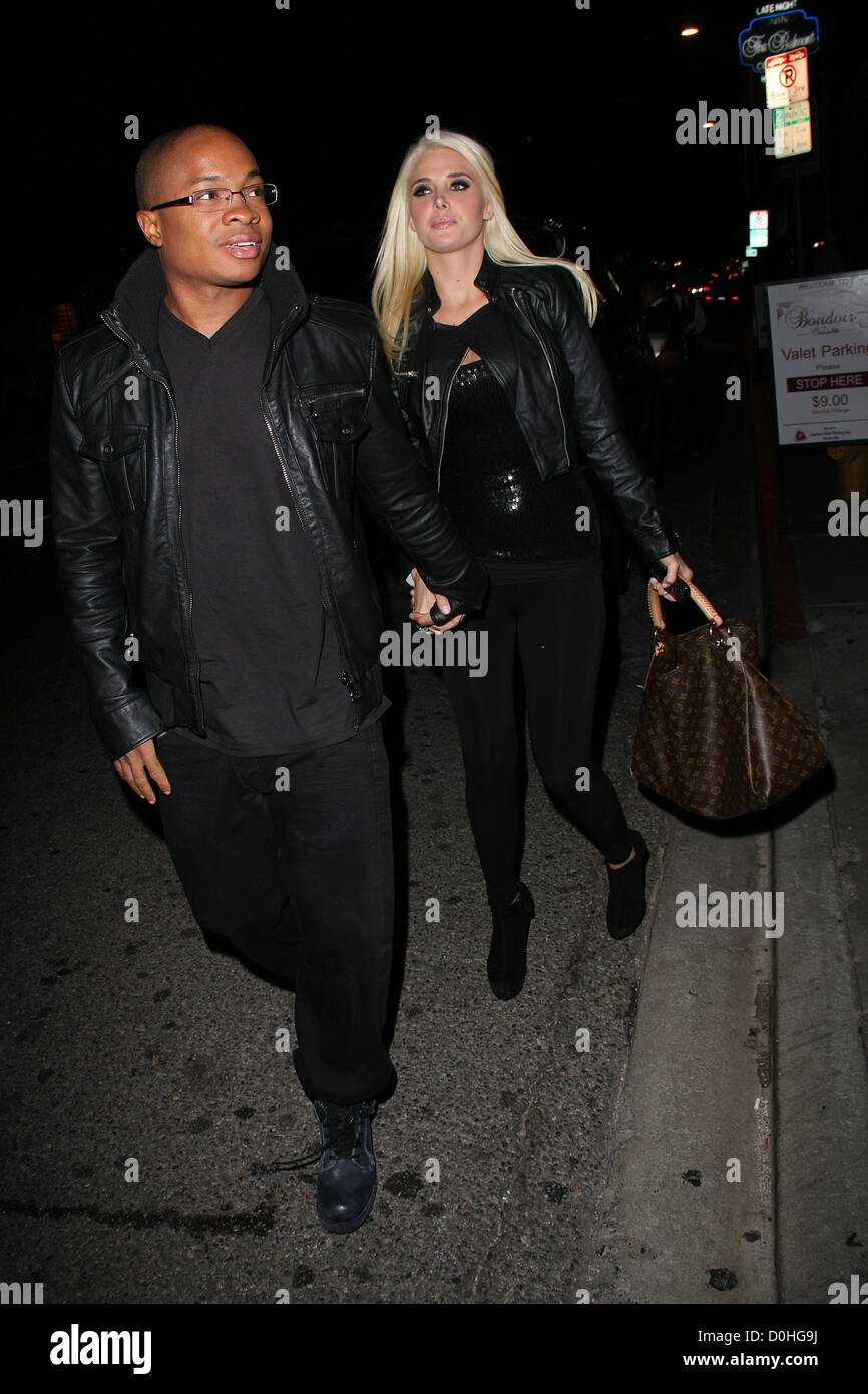 Sam Jones III e Karissa Shann arrivando a STK ristorante Los Angeles, California - 22.09.10 Foto Stock