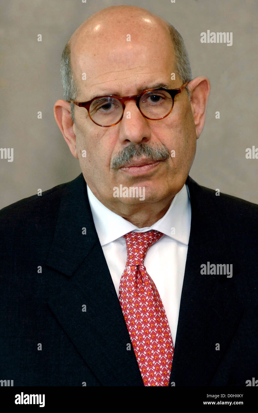 Mohammed El Baradei - * 17.06.1942: diplomatico egiziano, Premio Nobel per la Pace 2005, il direttore generale della AIEA di 1997 - 2009. Foto Stock