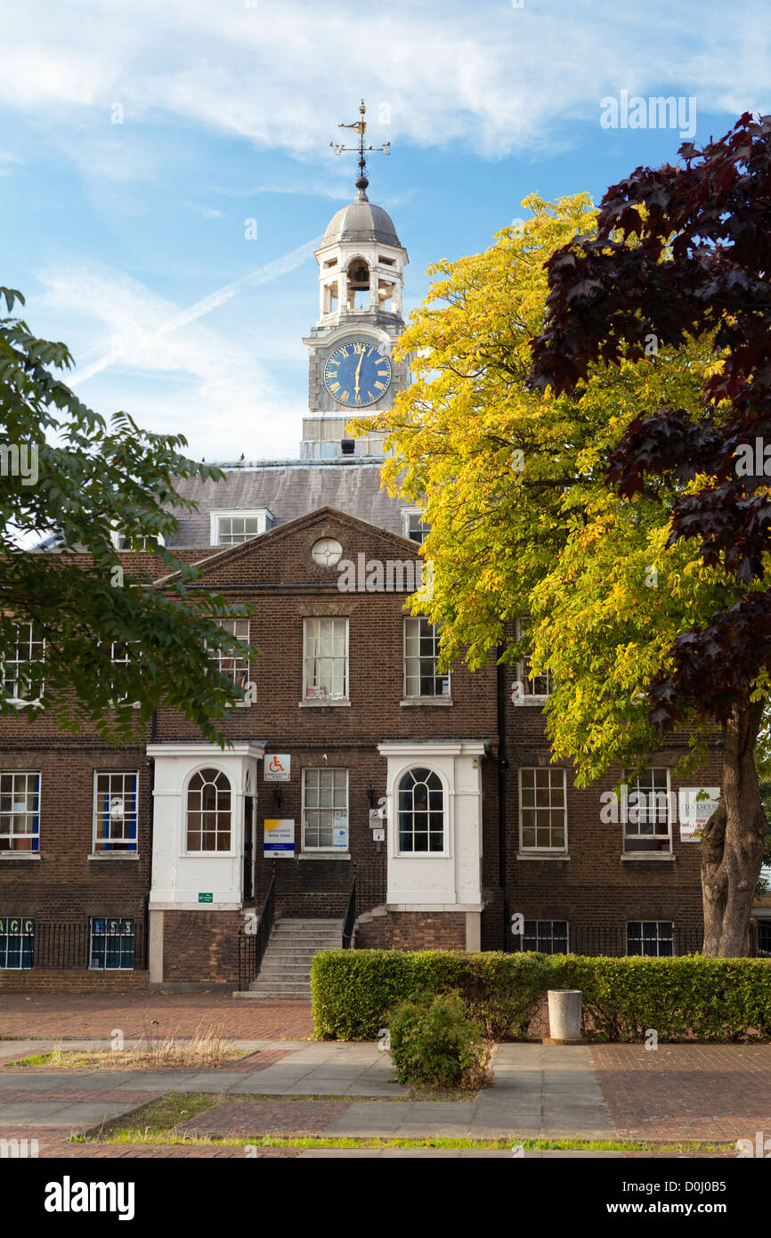 La Comunità Clockhouse Associazione Centro Greenwich edificio sulle rive del fiume Tamigi. Foto Stock