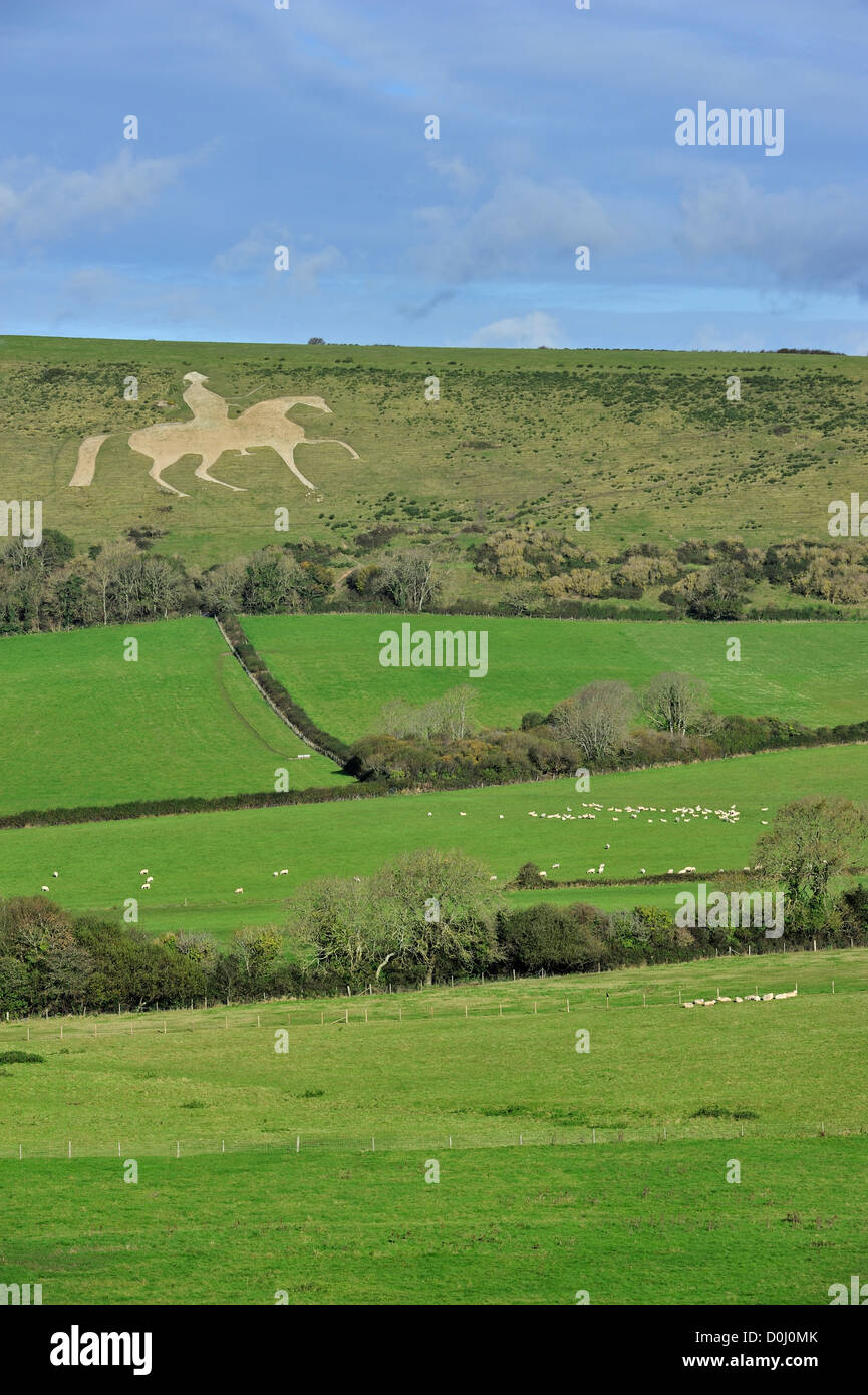 Osmington White Horse, collina la figura di George III scolpita nella roccia calcarea, Jurassic Coast, Dorset, Inghilterra meridionale, Regno Unito Foto Stock