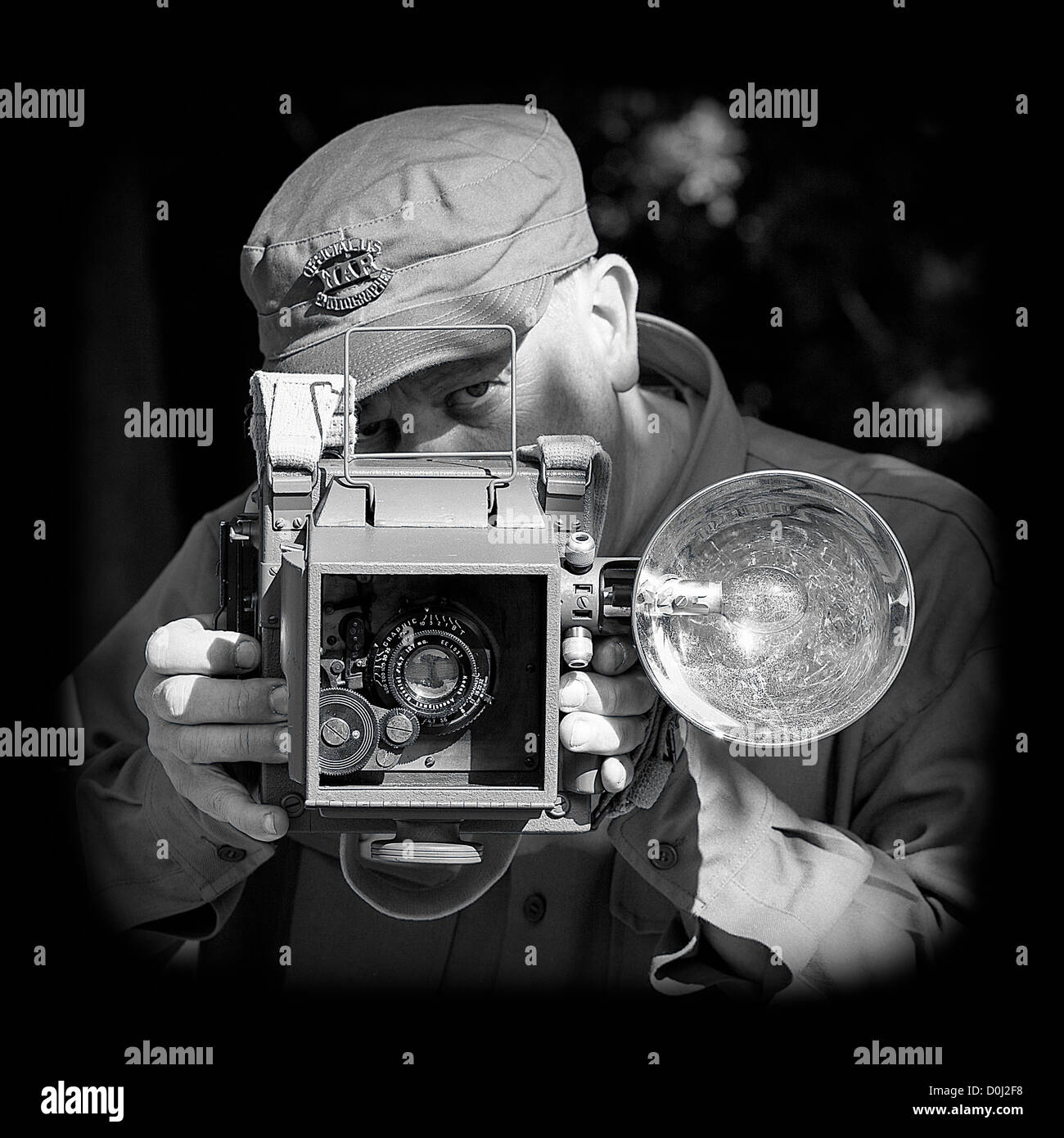 Gazzetta noi fotografo di guerra (Ricreazione) con noi combattere Graphic 45 & con 127mm Kodak Anastigmat lente Foto Stock