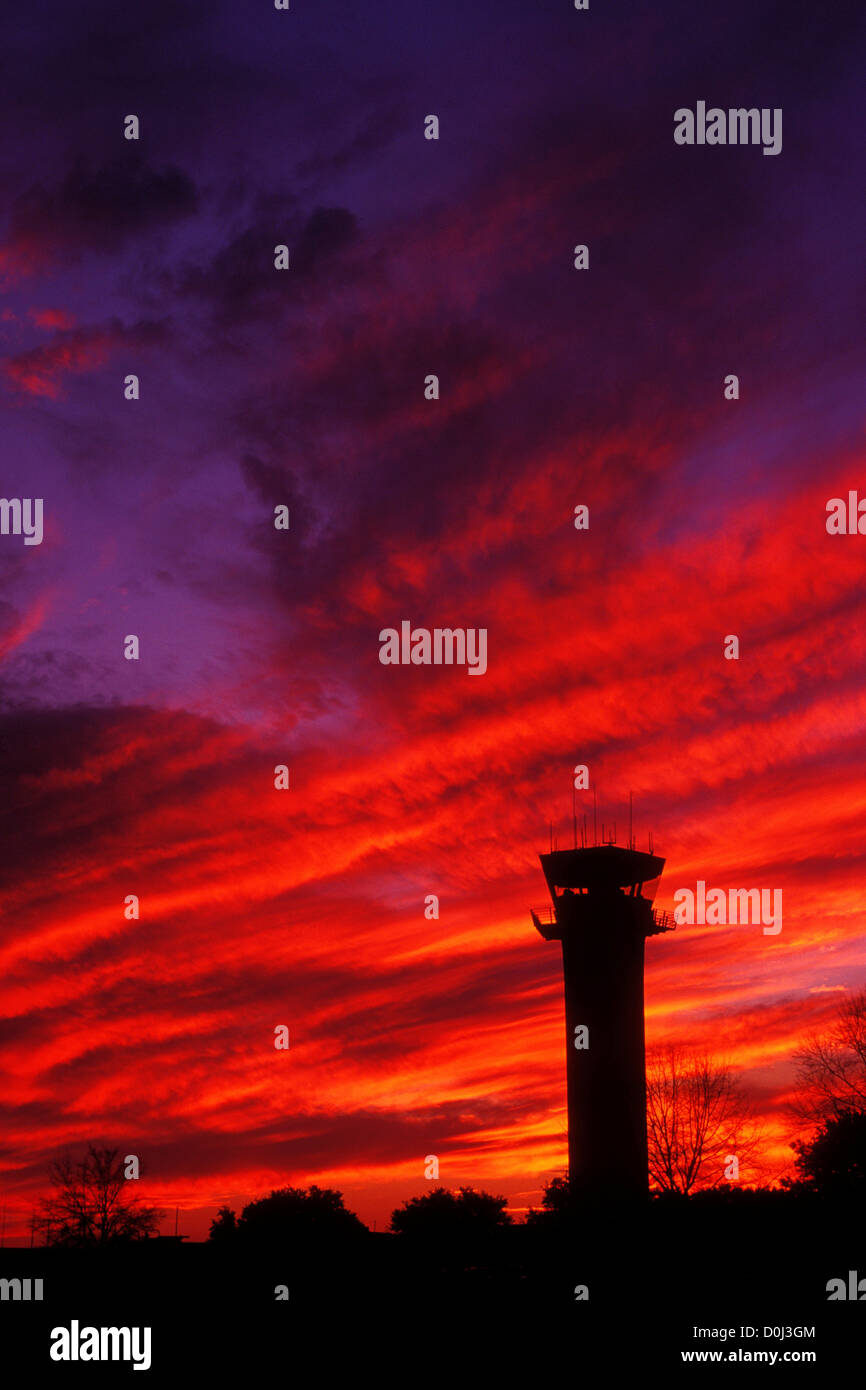 Aeroporto Torre al tramonto Foto Stock