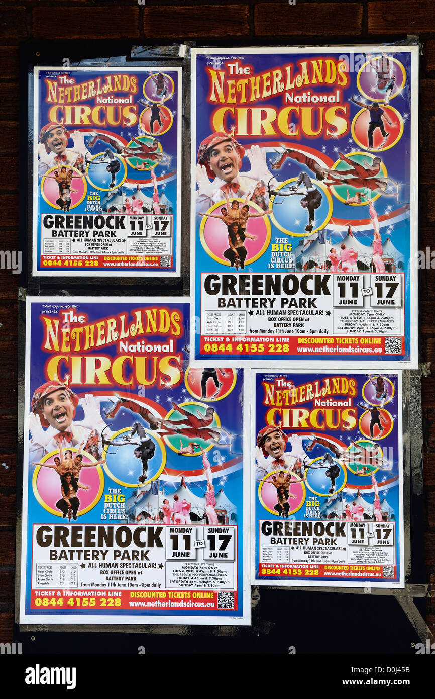 Manifesti per la pubblicità nei Paesi Bassi Circo nazionale in Scozia, Regno Unito Foto Stock