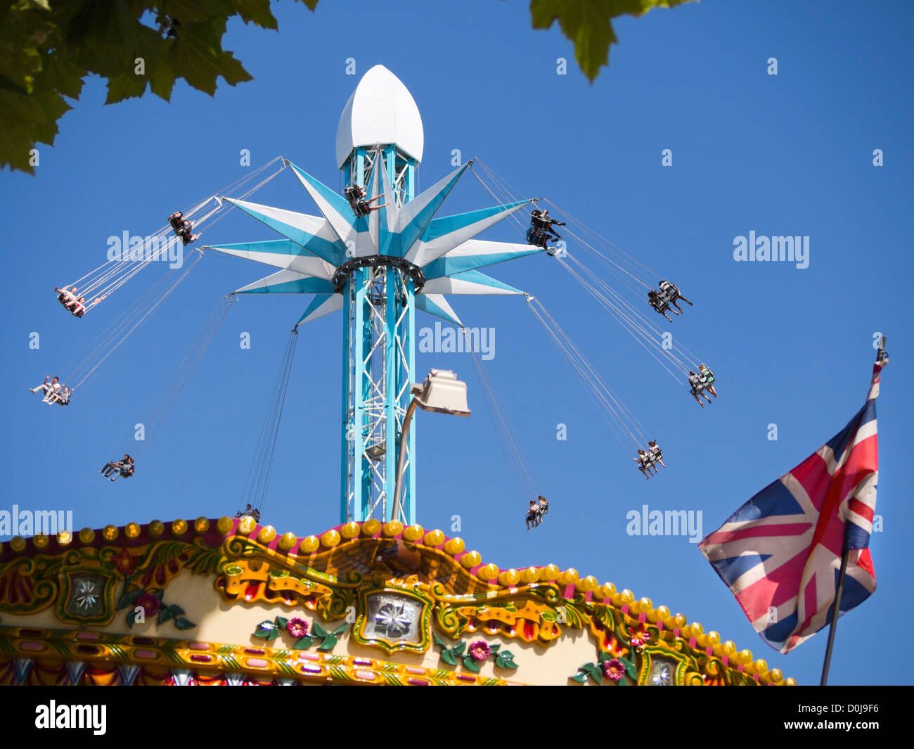 Un parco di divertimenti in Jubilee Gardens sulla banca del sud. Foto Stock