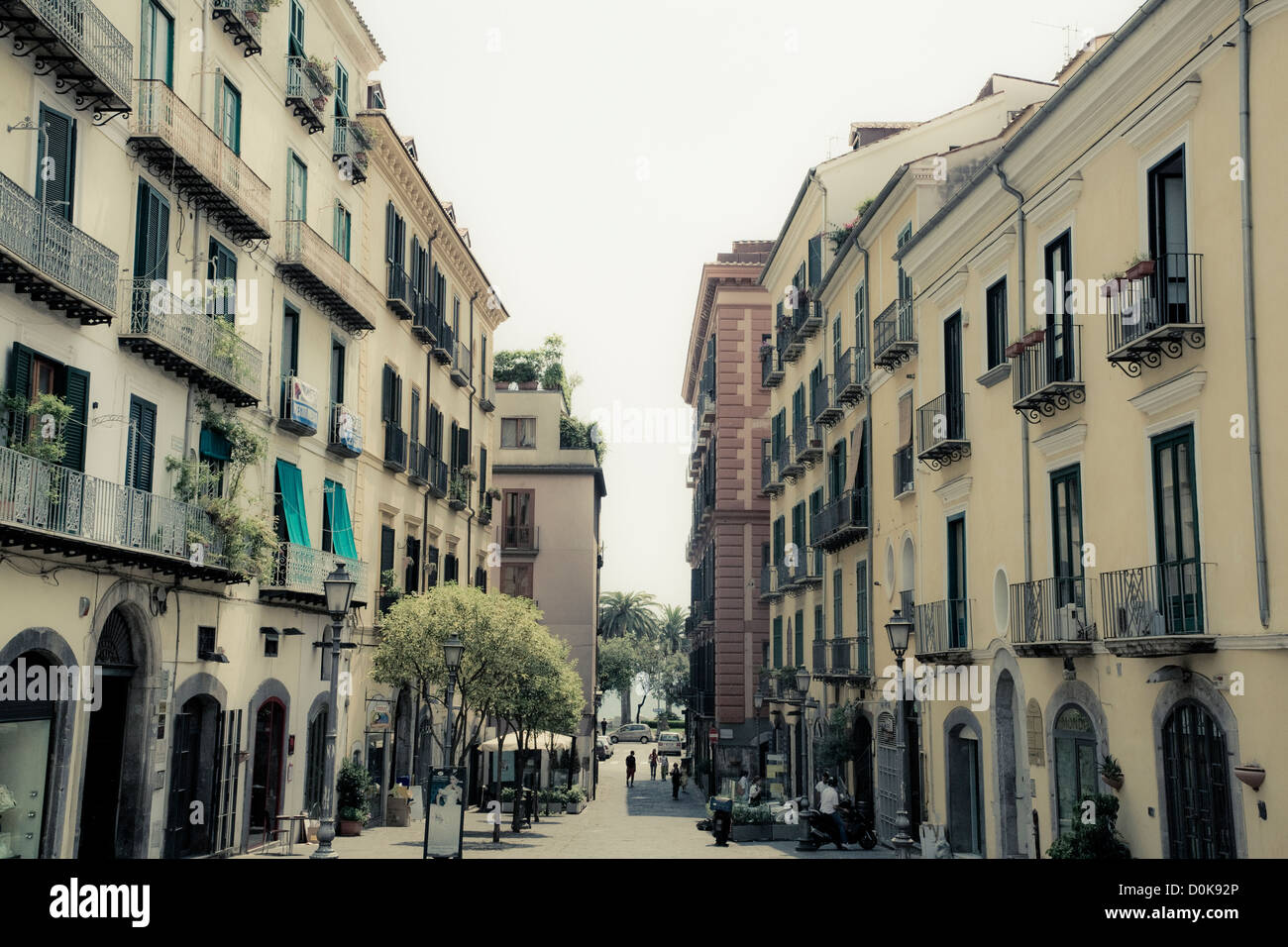 Salerno, Italia, estate, europa europeo estivo, strade urbane, città, storia Foto Stock