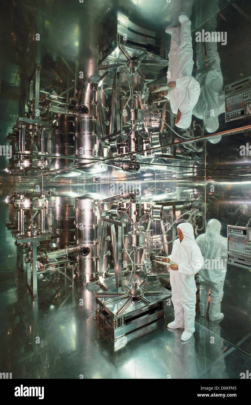 Un impianto di produzione di lega di metallo in polvere. Foto Stock