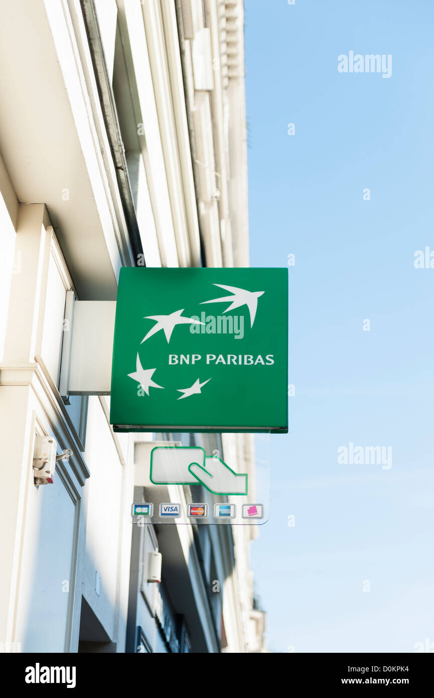 Parigi, Francia: BNP Paribas filiale di banca Foto Stock