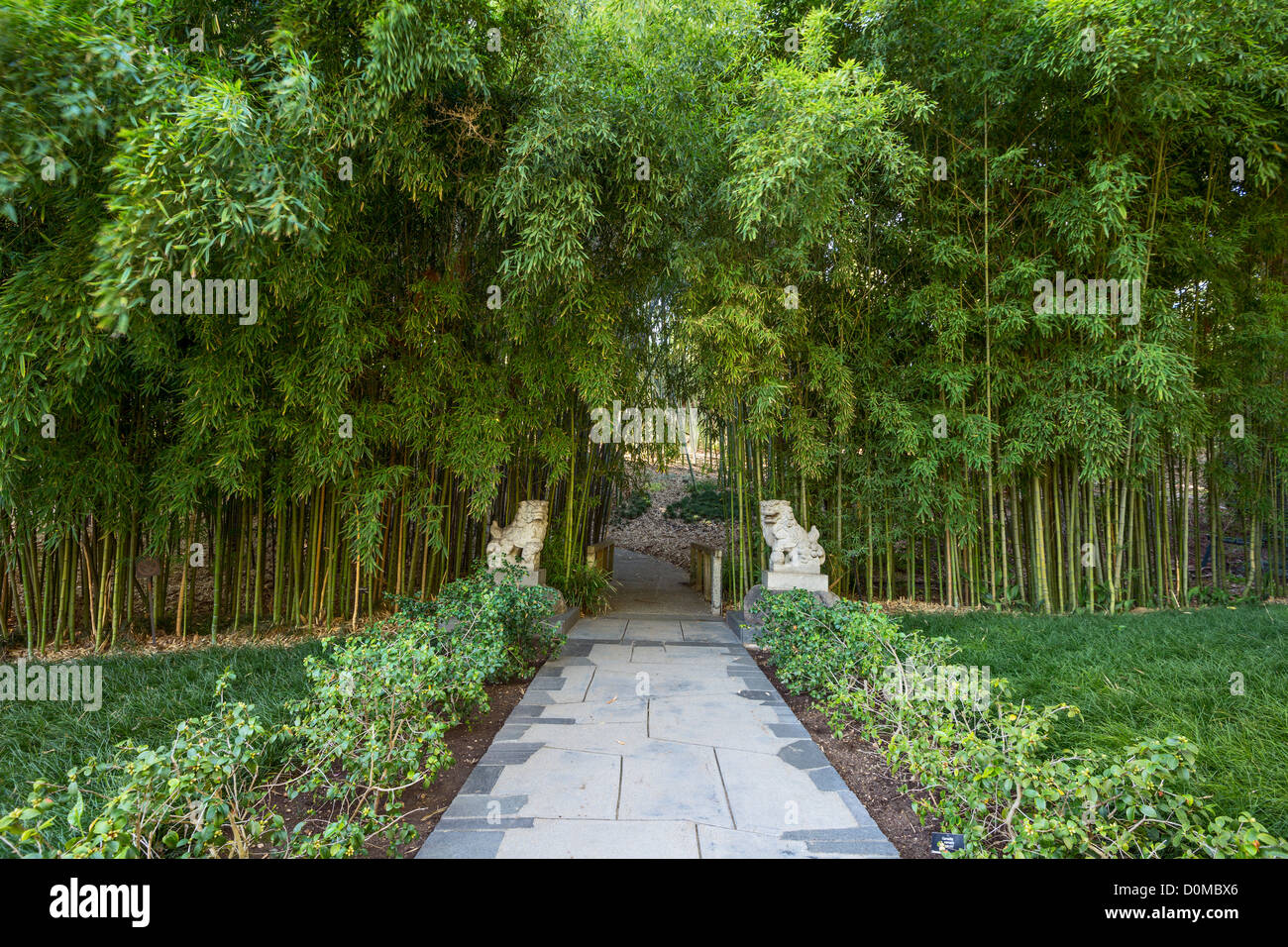 Ingresso ai Giardini Giapponesi presso la Biblioteca di Huntington e Giardini Botanici. Foto Stock