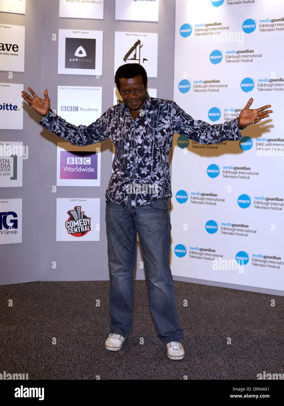 Stephen K Amos photocall al Edinburgh International Television Festival di Edimburgo, Scozia - 28.08.10 Foto Stock