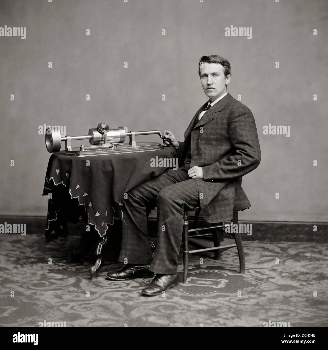 Inventore Thomas Edison con il fonografo Foto Stock