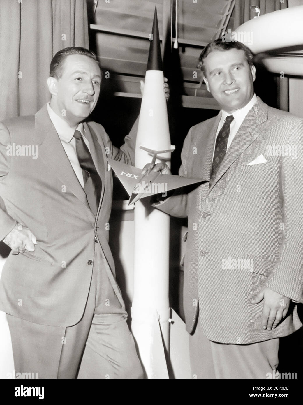 Walt Disney e Wernher von Braun Foto Stock