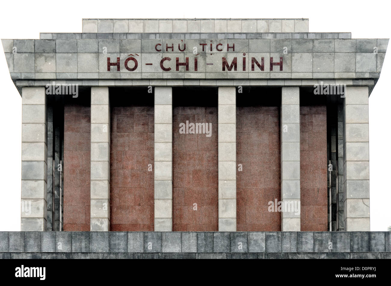 HANOI, Vietnam - la cima del Mausoleo di ho chi Minh. Un grande memoriale nel centro di Hanoi circondato da Piazza Ba Dinh, il Mausoleo di ho chi Minh ospita il corpo imbalsamato dell'ex leader vietnamita e presidente fondatore ho chi Minh. Foto Stock