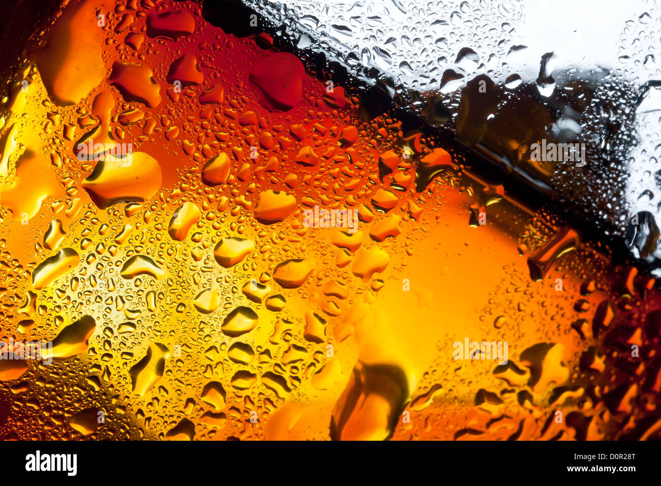 Closeup colmi un bicchiere di Whiskey Foto Stock