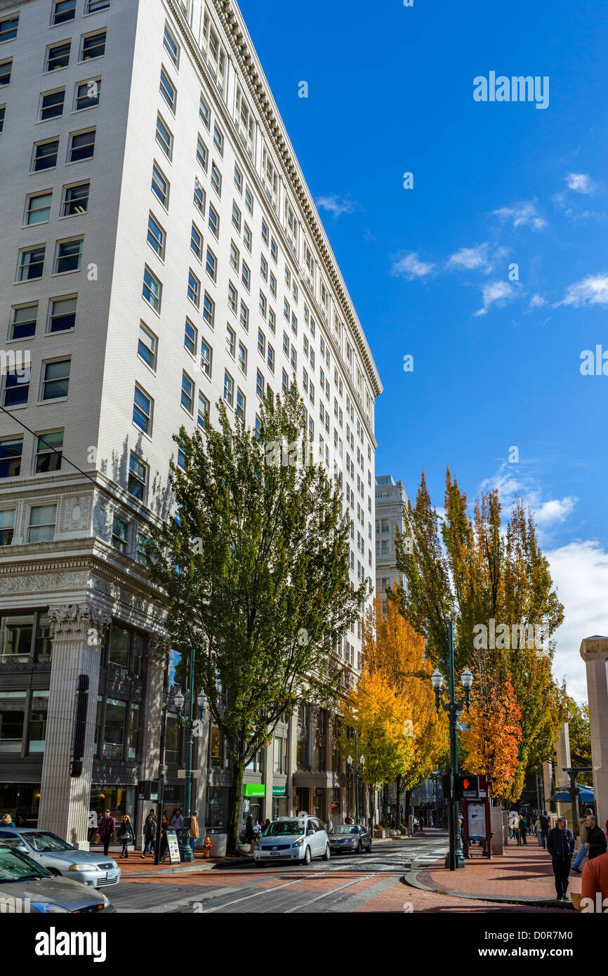 Pioneer Courthouse Square nel centro cittadino di Portland, Oregon, Stati Uniti d'America Foto Stock
