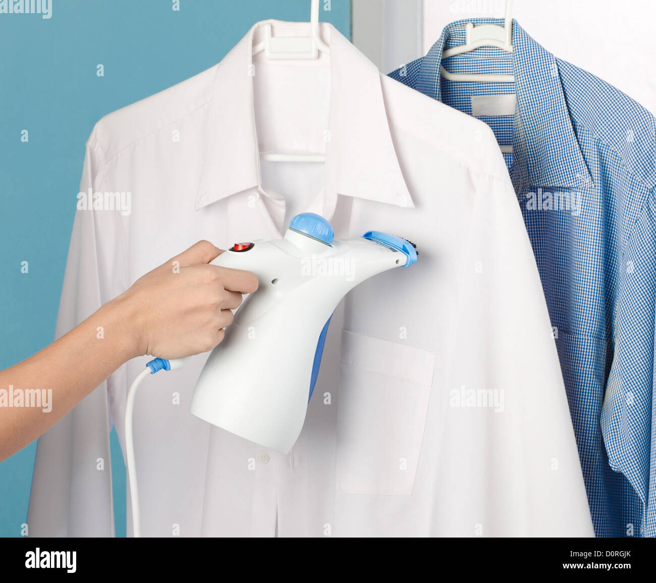 Ferro da stiro a vapore per aiutare i vostri lavori domestici più facile Foto Stock