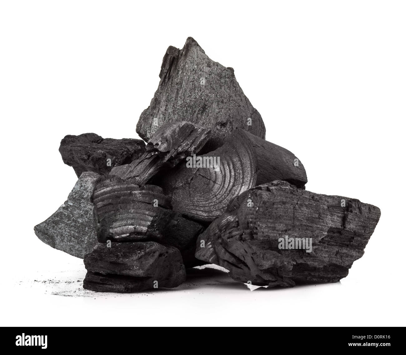 Pezzo di legno fratturata del carbone isolate su sfondo bianco Foto Stock