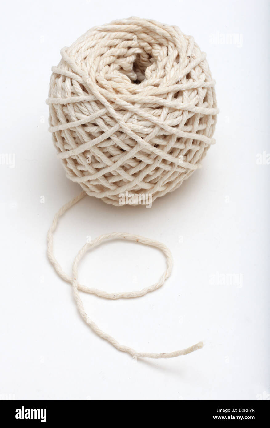 Una palla di spago da cucina Foto stock - Alamy