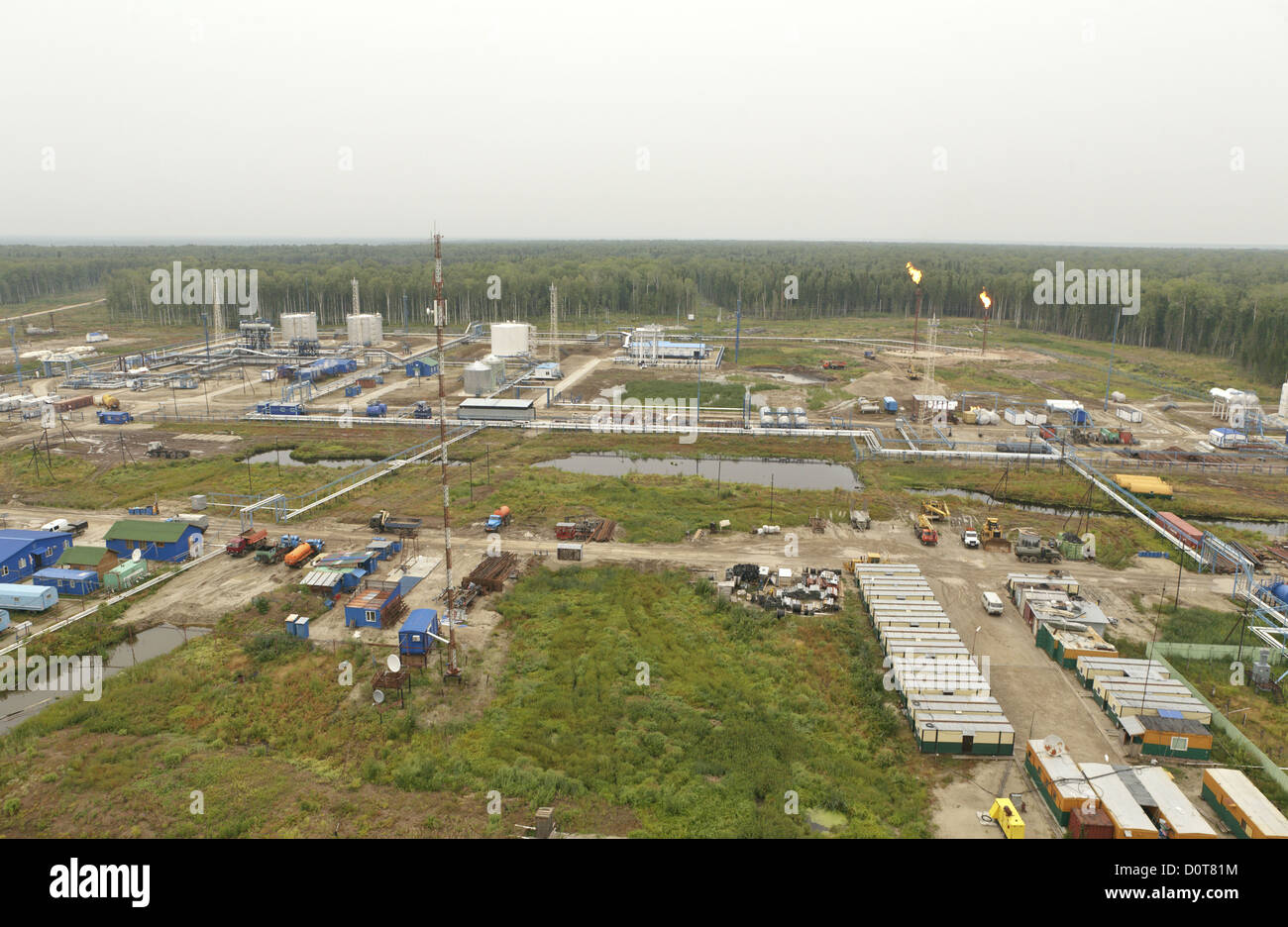 Il petrolio e il gas campo in Siberia occidentale Foto Stock