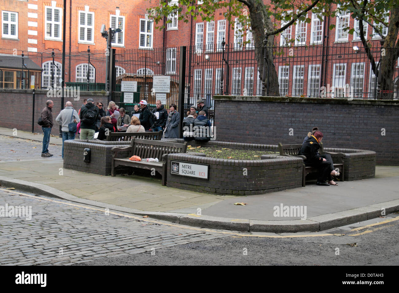 Mitre Square, il luogo del delitto di Catherine Eddowes, Jack lo Squartatore della quarta vittima, Whitechapel, East London, Regno Unito. (Vedere note) Foto Stock