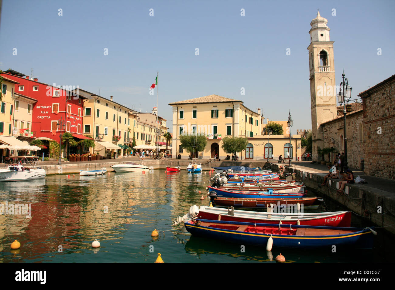 Lazise Harbour, Lago di Garda, Italia Foto Stock