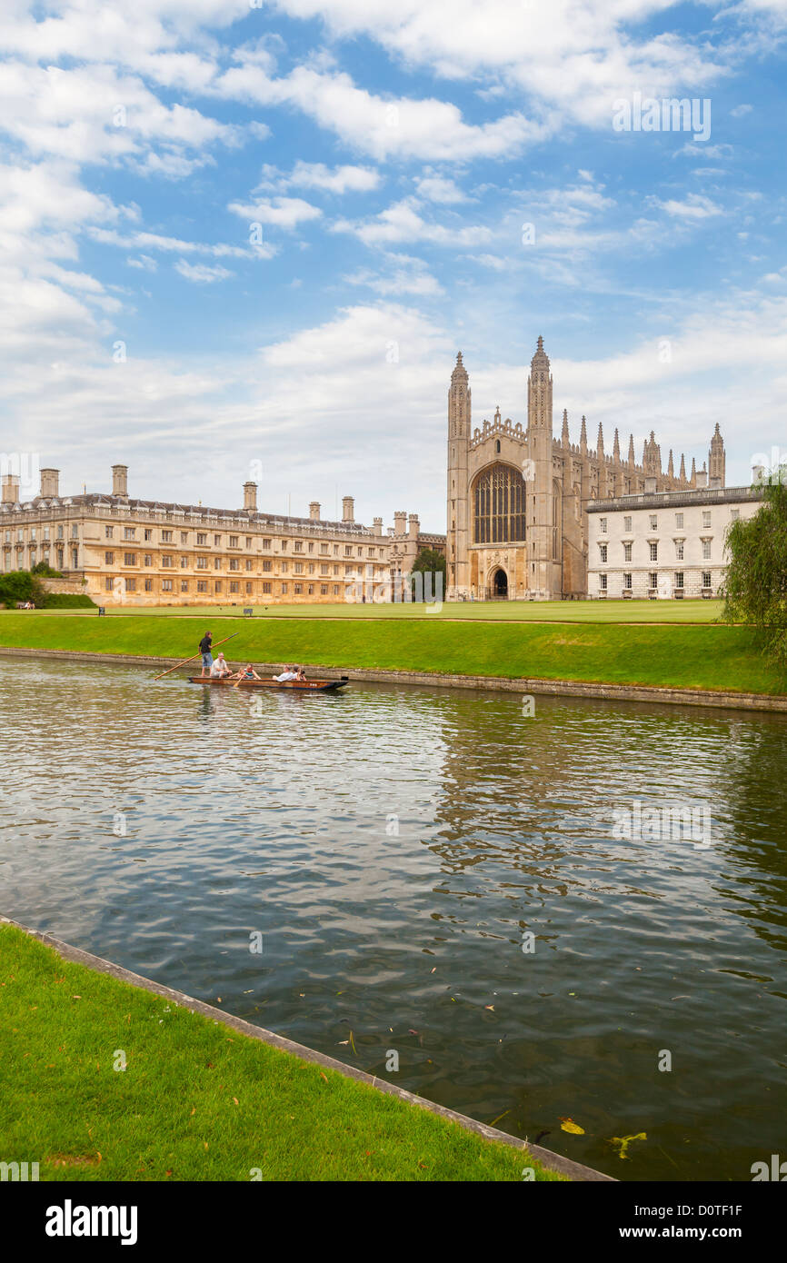 Sterline sul fiume Cam al King's College di Cambridge, Inghilterra Foto Stock