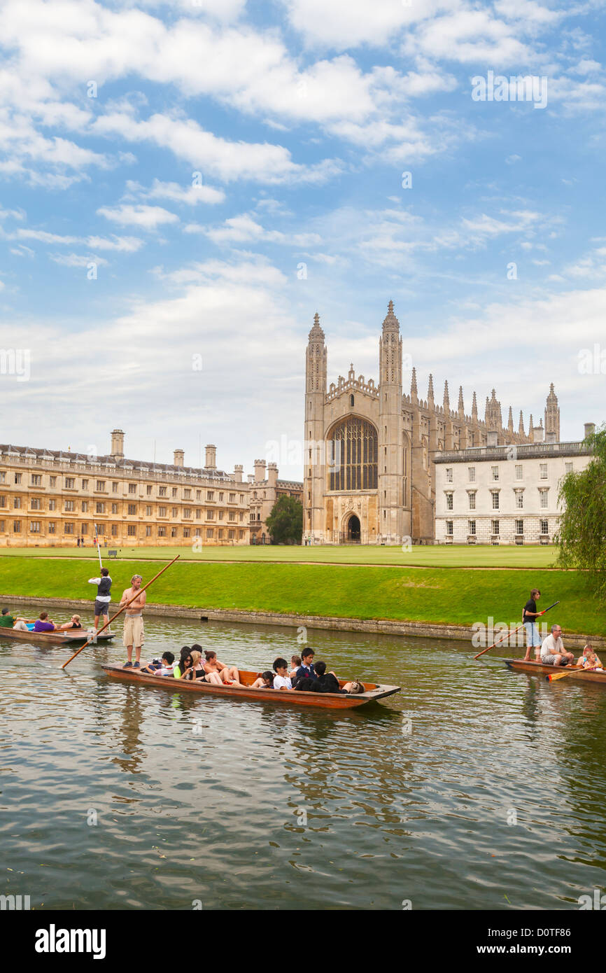 Sterline sul fiume Cam al King's College di Cambridge, Inghilterra Foto Stock