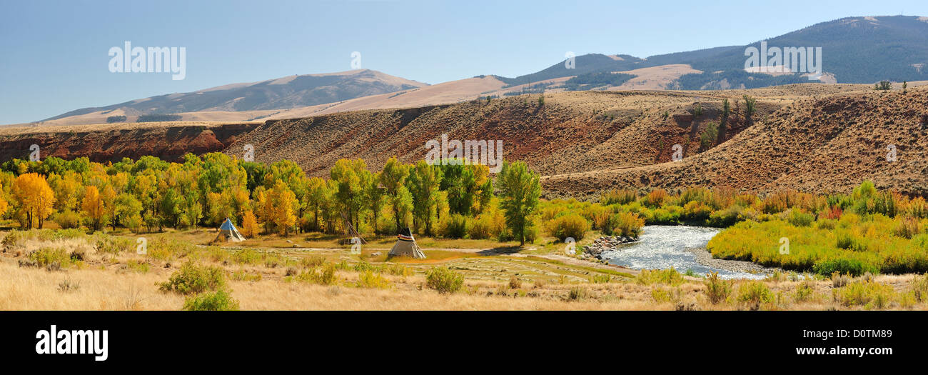Tipis, Wind River, fiume, Dubois, Wyoming USA, Stati Uniti, America, America del Nord, i nativi americani, indiani, Zelt Foto Stock