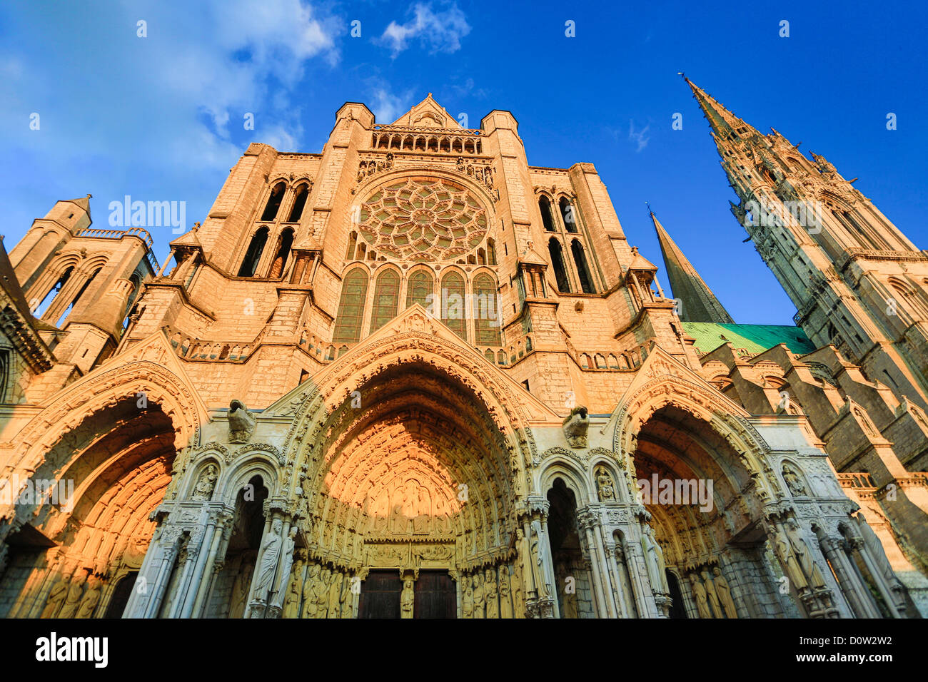 Francia, Europa, viaggi, Chartres, cattedrale, patrimonio mondiale, architettura, storia, main, medievale, turismo, Unesco, facciata, gat Foto Stock