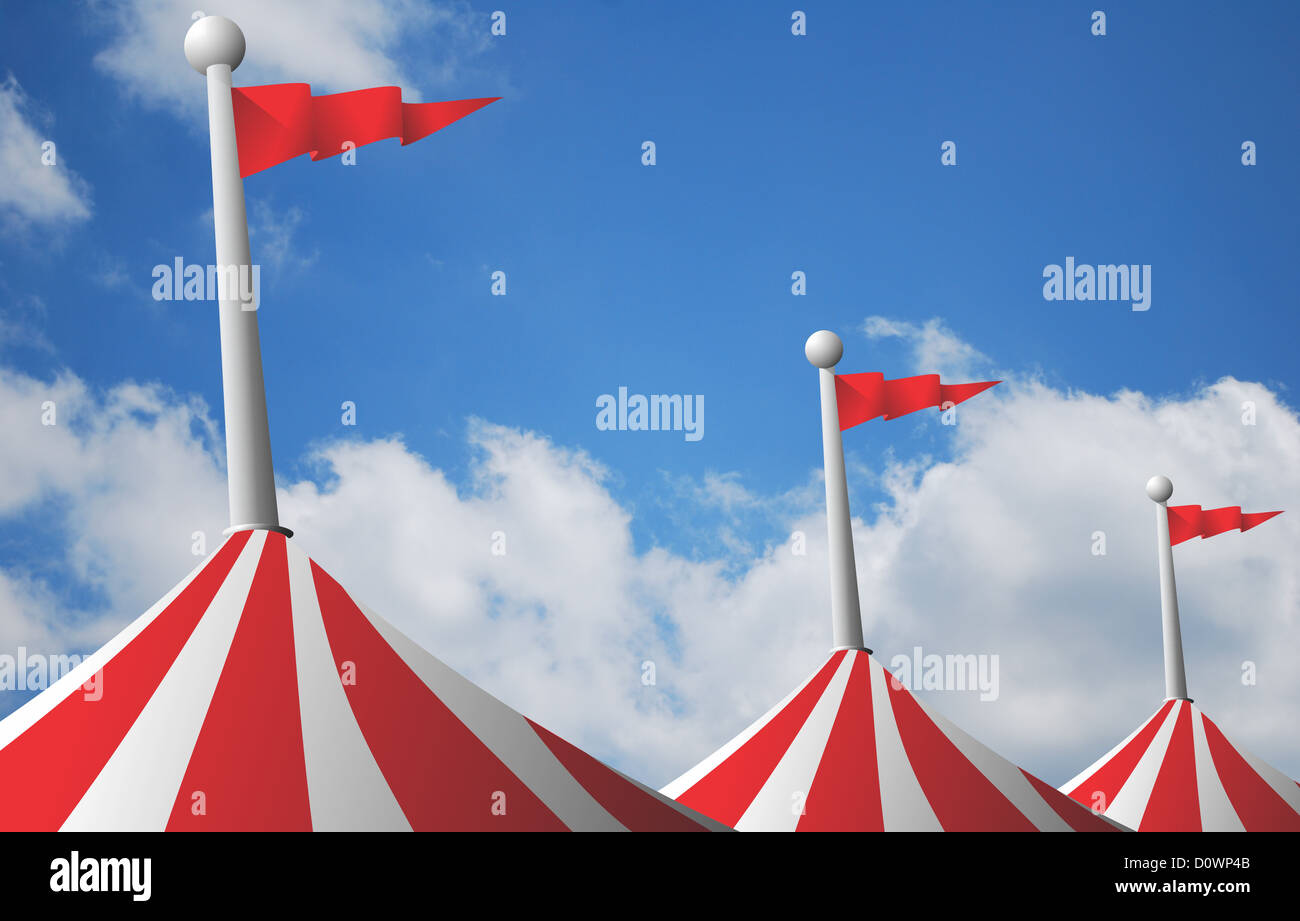 Big top tenda del circo concentrarsi sulle bandiere contro un nuvoloso sly Foto Stock