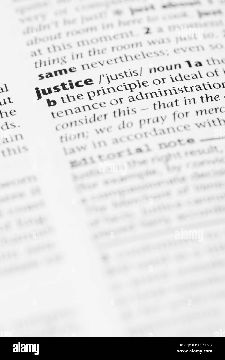 Macro immagine della parola del dizionario: la giustizia. Foto Stock