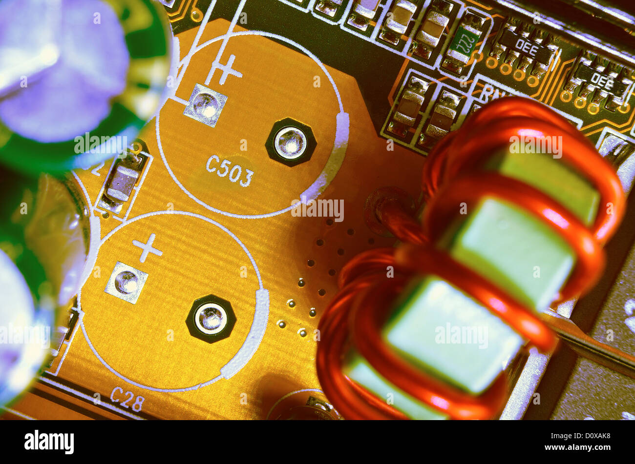 Primo piano vintage di scheda madre per PC, shallow DOF; concentrarsi sulla superficie della scheda Foto Stock