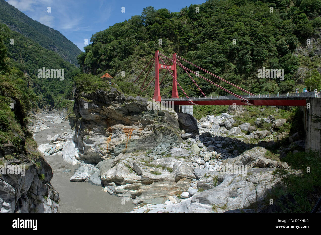 Asia, parco nazionale, Taroko, Hualin, Hualien, Taiwan, Taroko, gulch, acqua, grigio, ponte, ponte di sospensione, Foto Stock