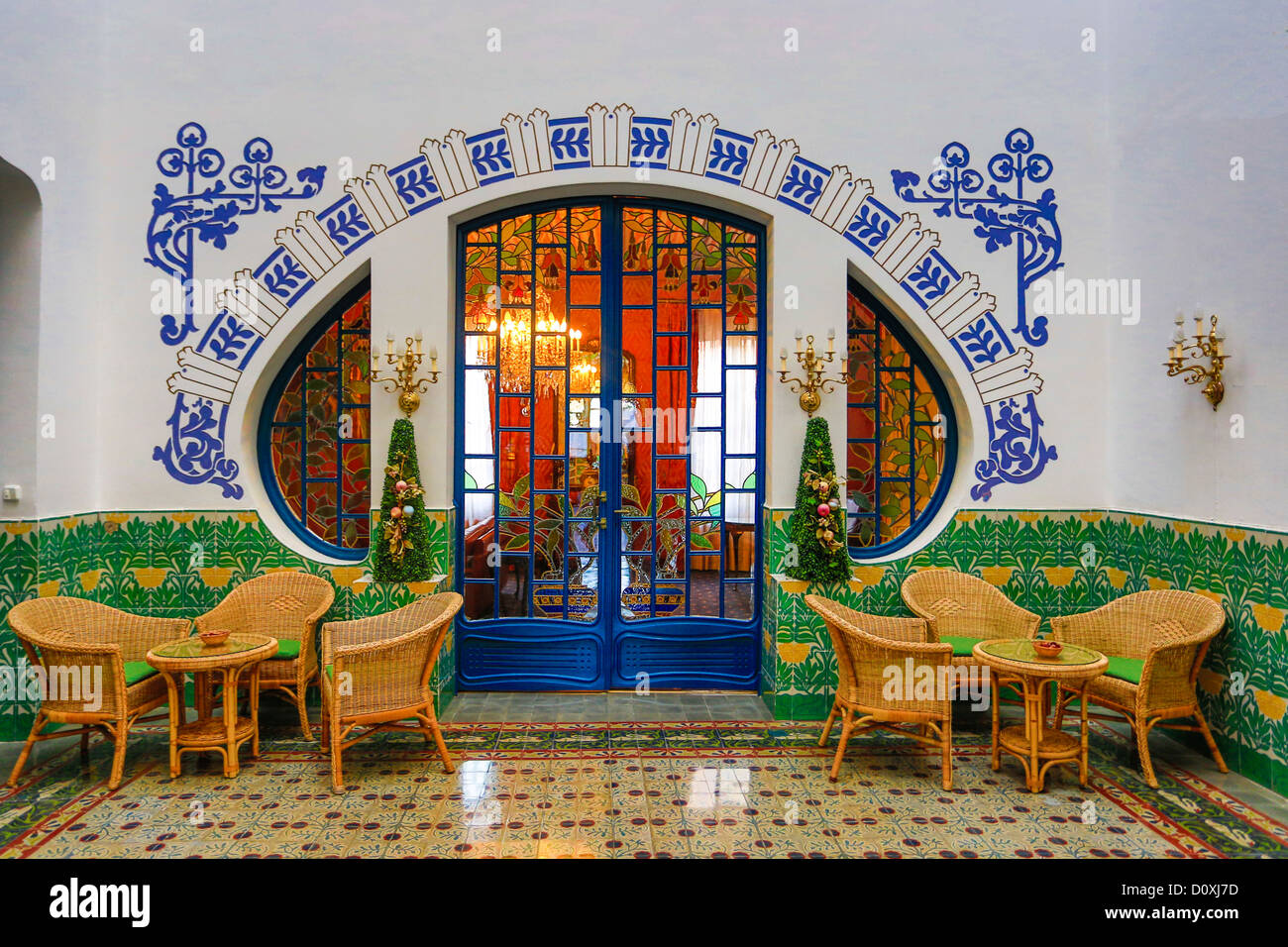 Spagna, Europa, Catalonia, provincia di Girona, Tossa de Mar Città, Diana Hotel, architettura, arte, artistico, Costa Brava, decorazione Foto Stock
