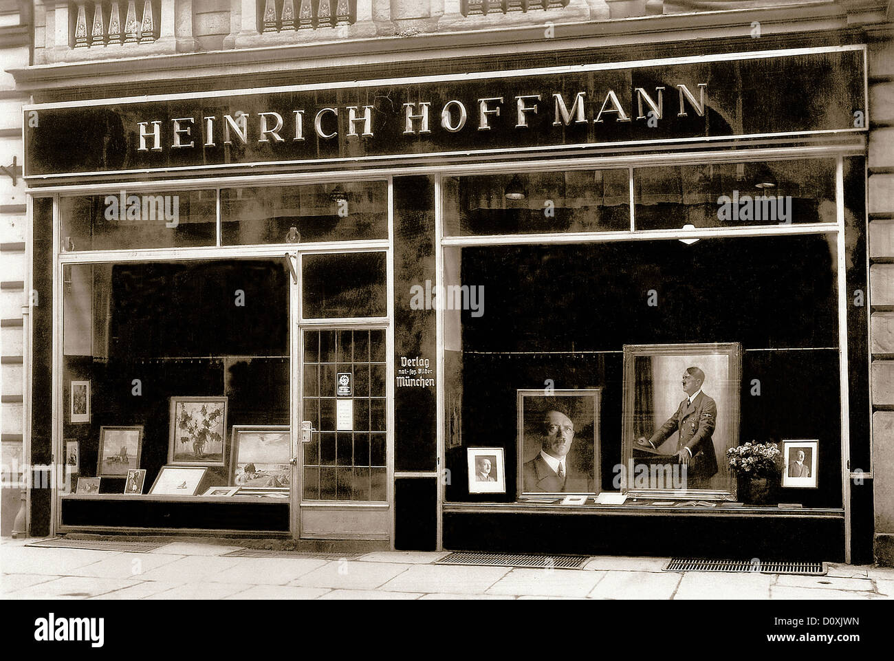 Agenzia fotografica, Heinrich Hoffmann, Hoffmann, fotografo, Nazi, partito NSDAP, uffici, vetrina, 1936, Monaco di Baviera, Germania, 1938, Foto Stock