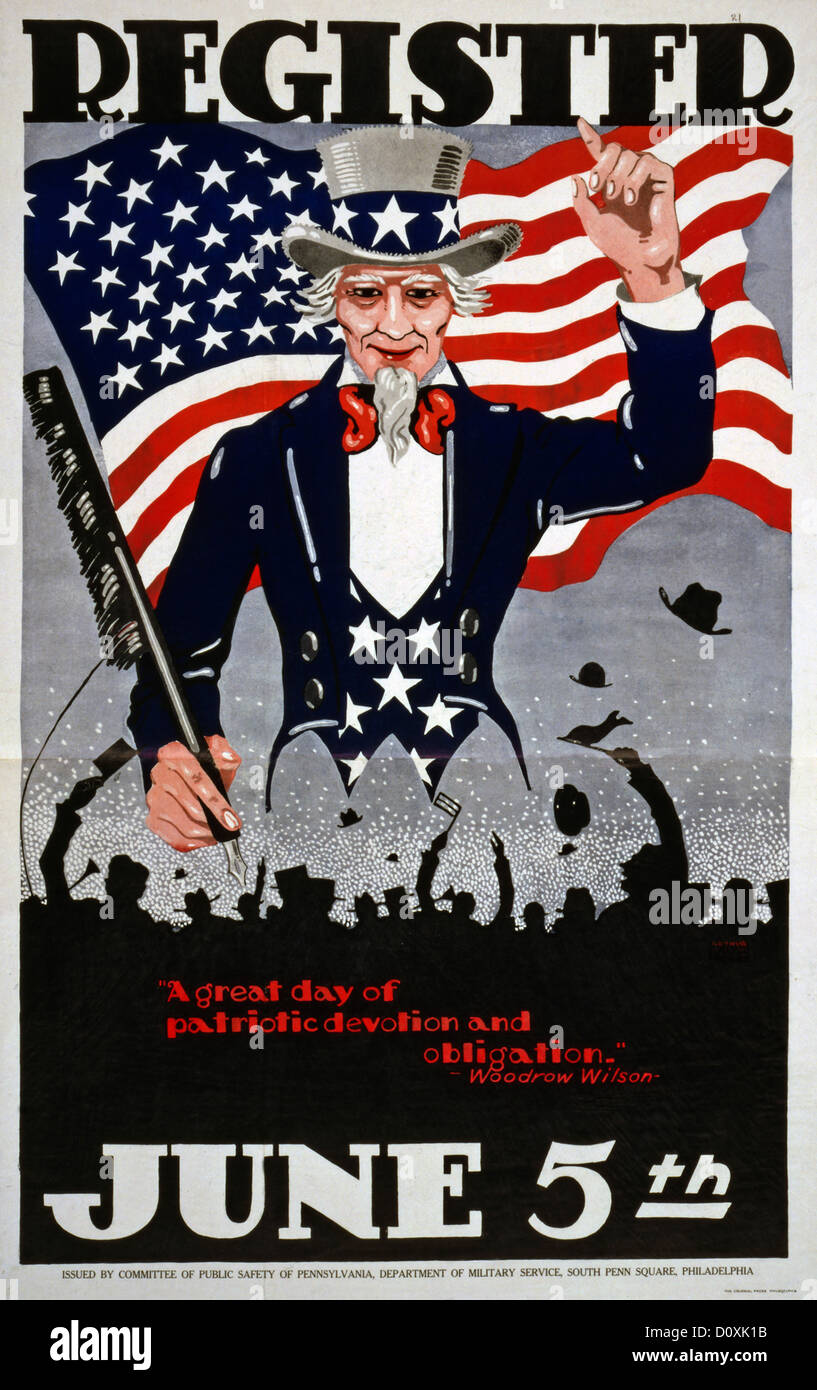 WW I, USA I guerra mondiale, americano, assunzione, poster, lo zio Sam, brandendo, quill penna, folla, patriottica, obbligo, 1917 Foto Stock