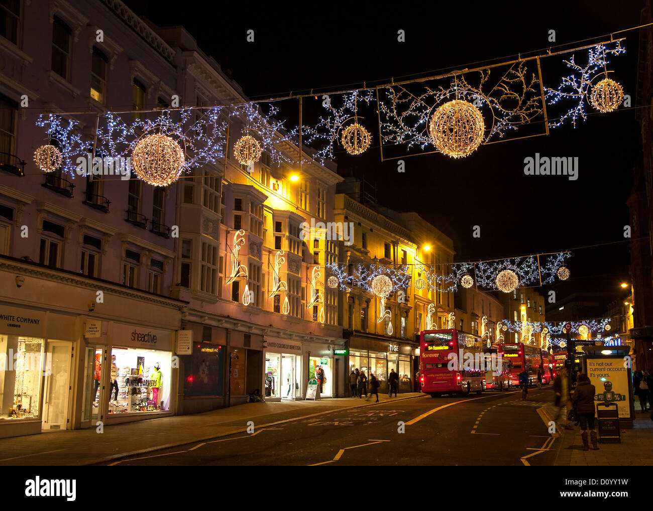 Brighton High Street le luci di Natale Foto Stock