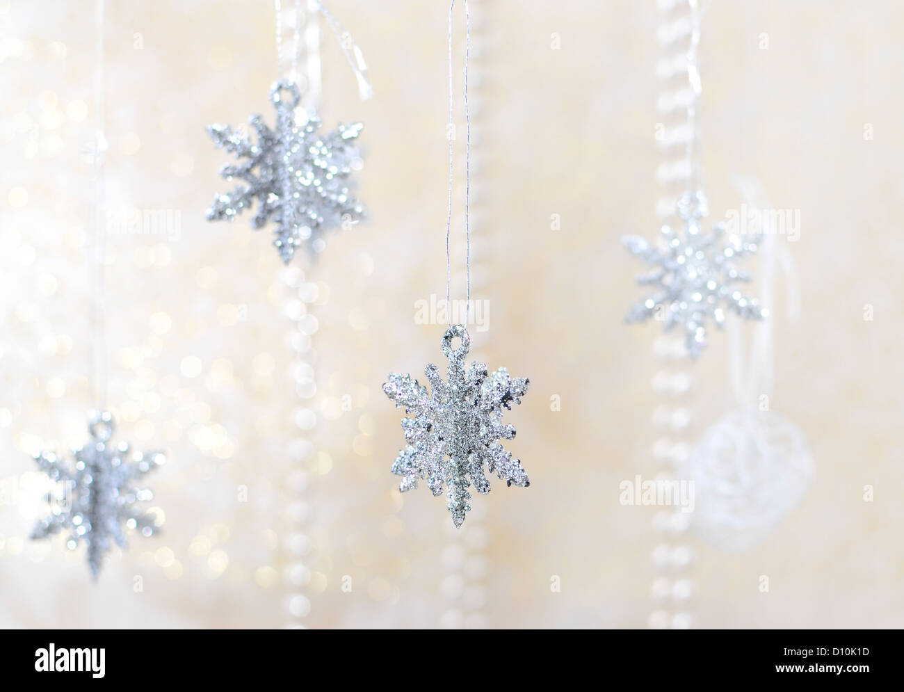 Decorazione di natale - Argento fiocchi di neve Foto Stock