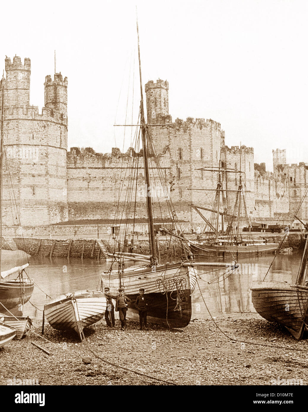 Caernarvon Castle periodo Vittoriano Foto Stock